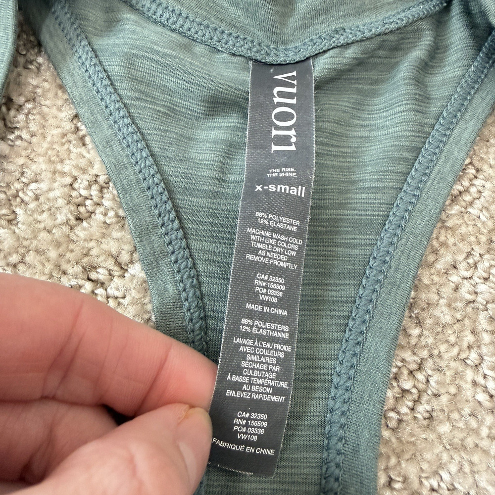 Vuori Lux Performance Tank Top Womens XS Green Racerback Lightweight Sports - Picture 3 of 7